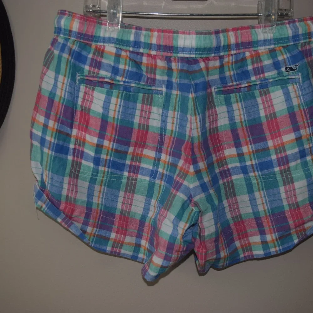 Vineyard Vines 🐳 colorful shorts - Picture 6 of 11